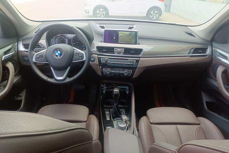 Used BMW X1 New Energy 2019 xDrive25Le Mileage Upgrade Version Center Console