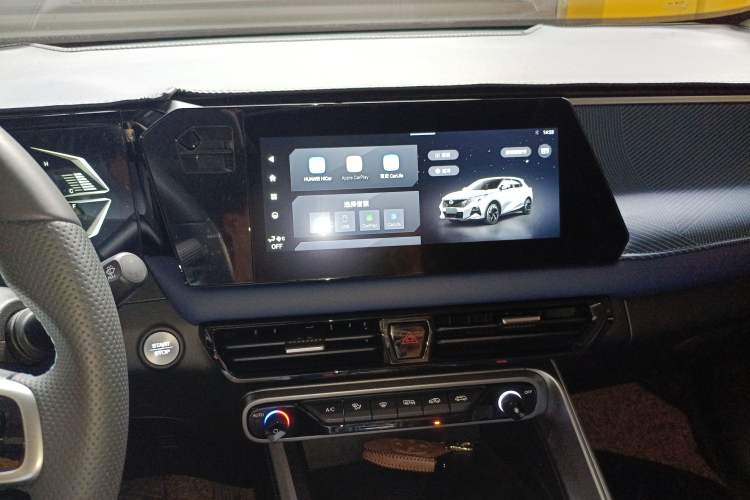 Used GAC Trumpchi GS3 2023 Shadow Speed 270T Enjoyment Edition Audio And AC Panel