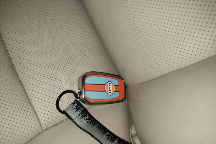 Used Toyota Camry 2015 Dual-Engine 2.5 HG Luxury Navigation Edition
