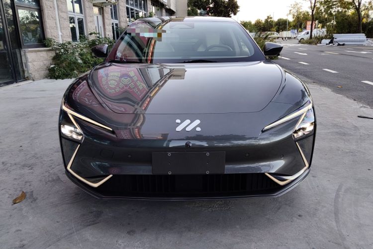 Used IM L7 2022 Dynamic Model Front