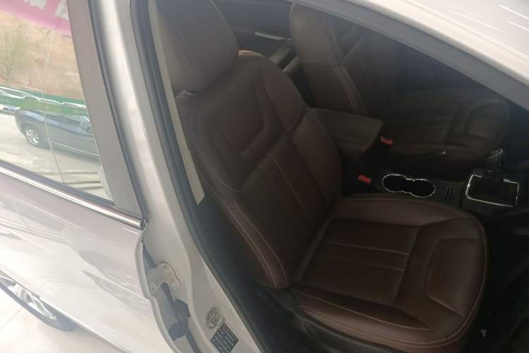 Used Bisu T5 2017 1.5T Manual Comfort Model Right Front Seat