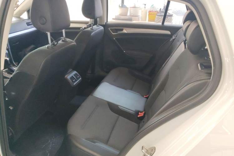 Used Volkswagen Golf 2018 230TSI Automatic Comfort Model