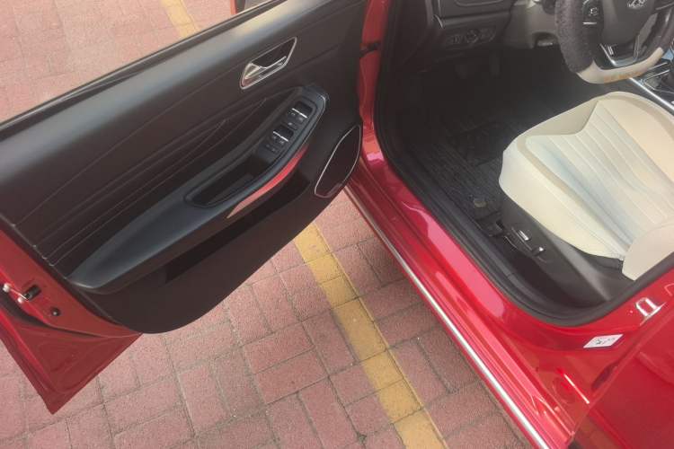 Used Chery Arrizo GX 2019 Pro 1.5T CVT Model Color Version China VI Standard