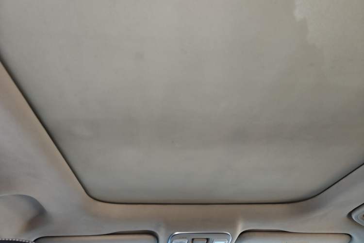 Used Geely Auto Emgrand X7 Sport 2018 1.8TD Automatic Two-Wheel Drive Smart Connect 4G Internet Edition