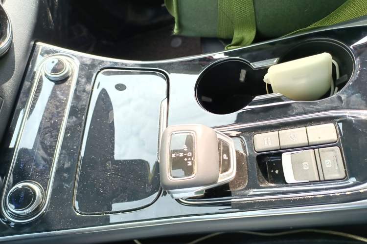 Used FORTHING T5 EVO 2021 1.5TD DCT Diamond Edition
