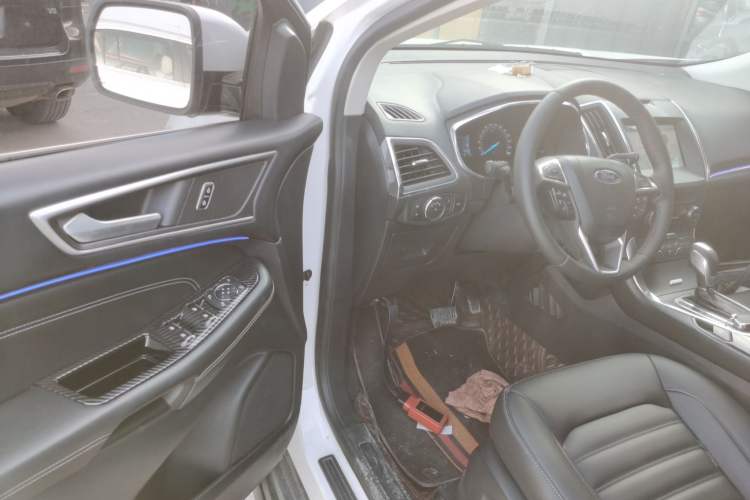 Used Ford Edge 2018 EcoBoost 245 Two-Wheel-Drive Titanium 7-Seater China VI Standard