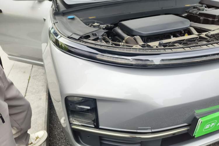Used Li Auto L9 2022 Max model Exterior 6