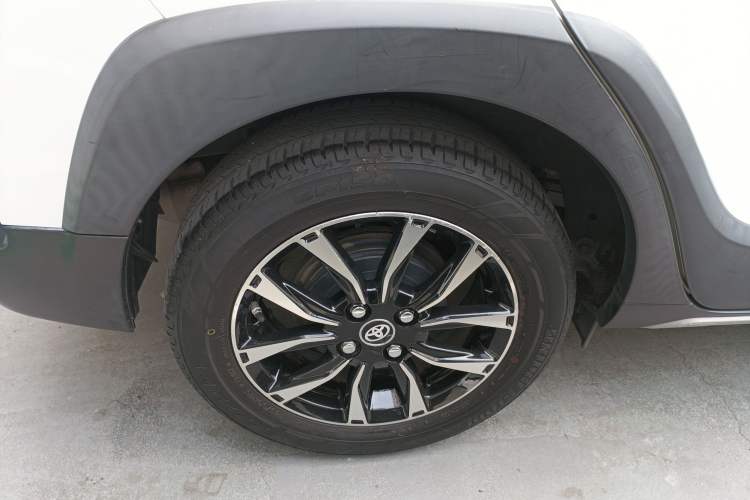 Used Toyota YARiS L Zhi Xuan 2020 X-Trail X 1.5L CVT Leading Edition Right Rear Wheel Hub