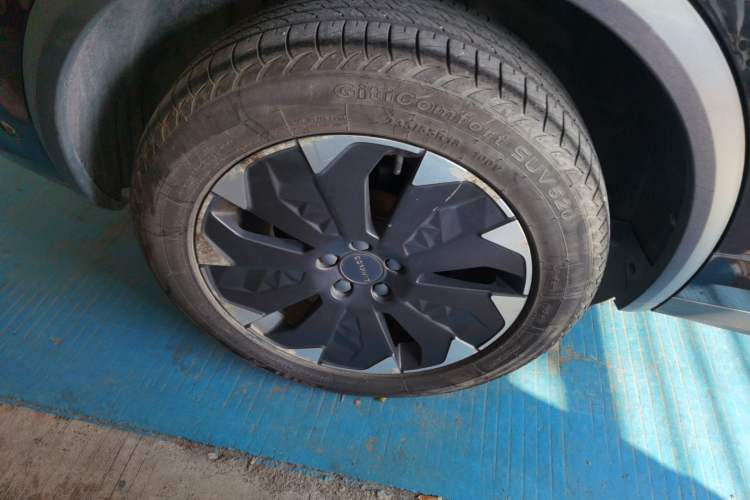 Used Lynk & Co 01 EM-P 2018 1.5T PHEV Jing Guo V Exterior 8