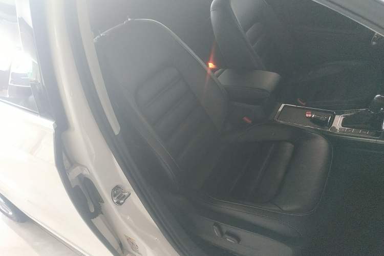 Used Volkswagen Passat 2017 330TSI DSG Luxury Edition