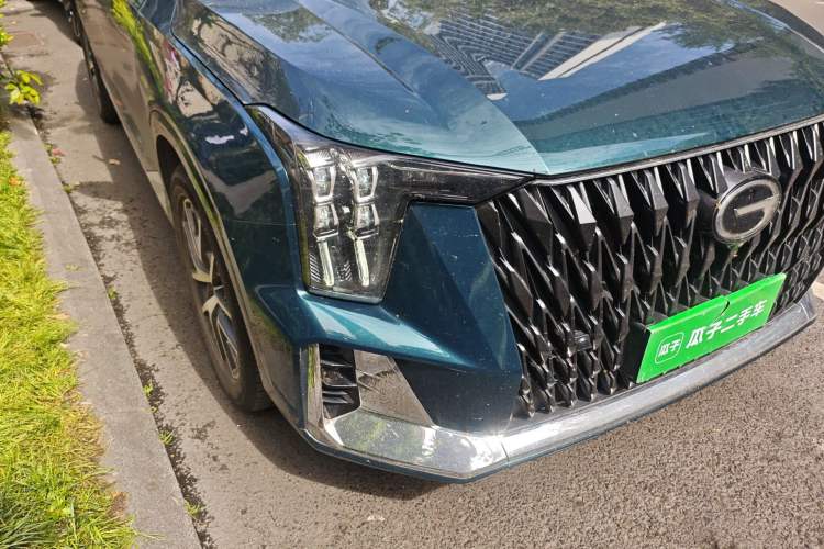 Used GAC Trumpchi GS8 2022 Double-Energy Series 2.0TM Two-Wheel Drive Prestige Edition (6 Seats) Right Front Headlight