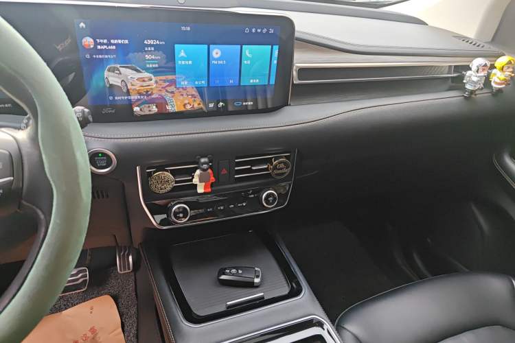 Used Ford Edge 2021 Facelifted PLUS EcoBoost 245 Two-Wheel Drive XLT 7-Seater