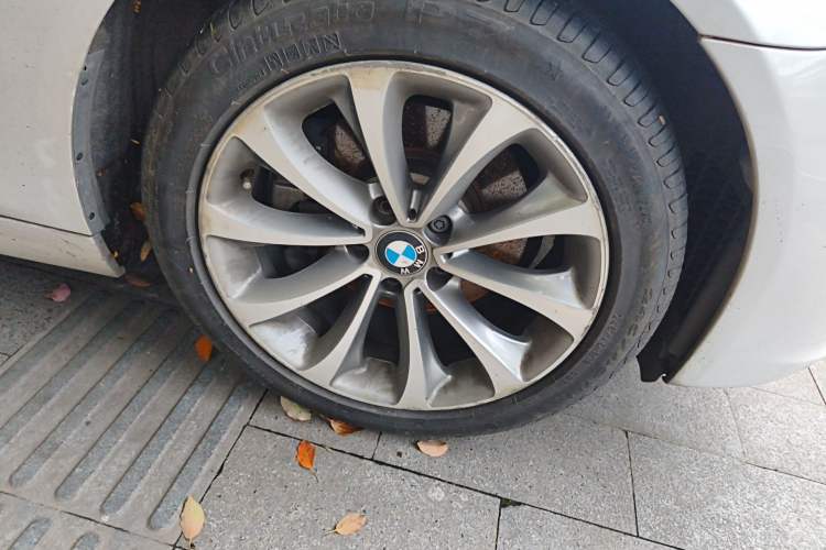 Used BMW 5 Series 2017 525Li Leading Model