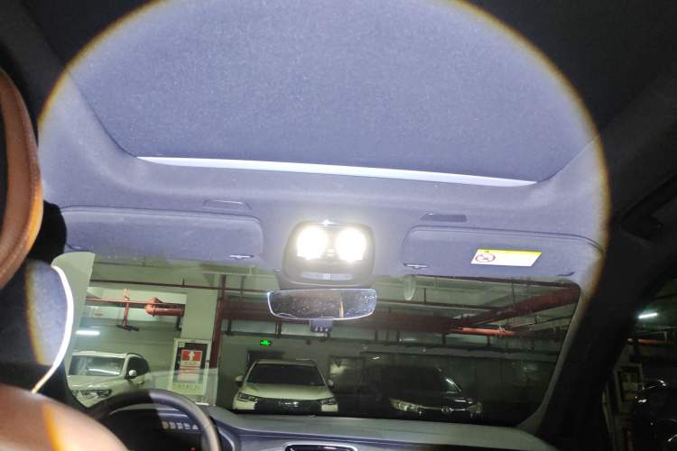 Used Volvo XC90 2023 B6 Zhiyi Luxury Edition 7-Seater
