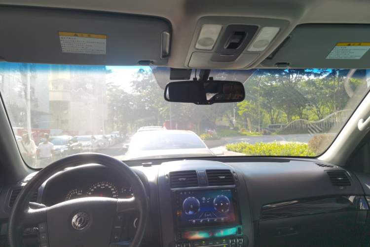 Used Kia Borrego 2008 3.8L Luxury Edition China IV
