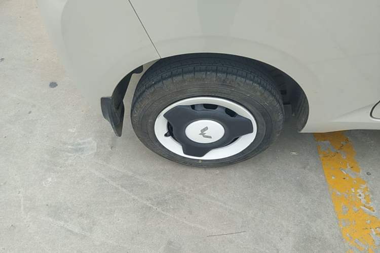 Used Wuling Hongguang MINIEV 2024 3rd Generation 215km Youth Edition
