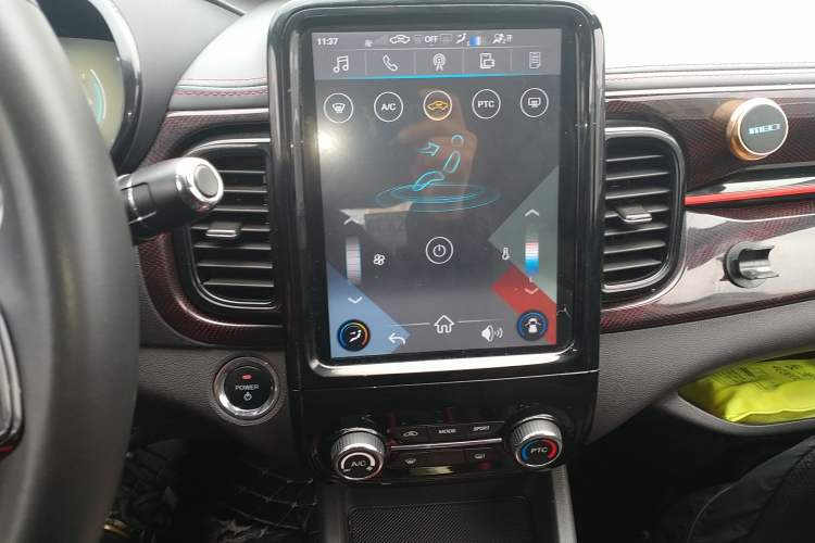 Used Chery Little Ant 2022 Sweet Pink Edition Full Sugar Version Lithium Iron Phosphate 29.2 kWh 30 kW 301 km