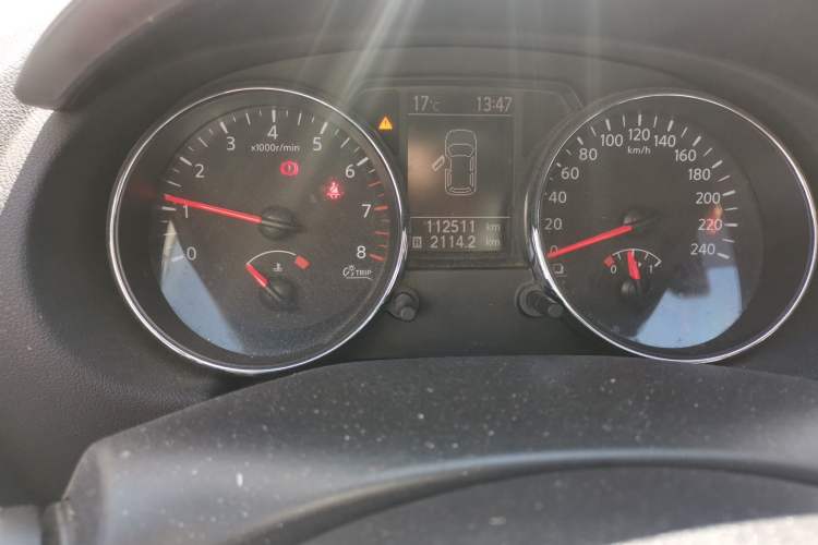 Used Nissan Qashqai 2012 2.0 XL Fire 6MT 2WD Odometer Close Up