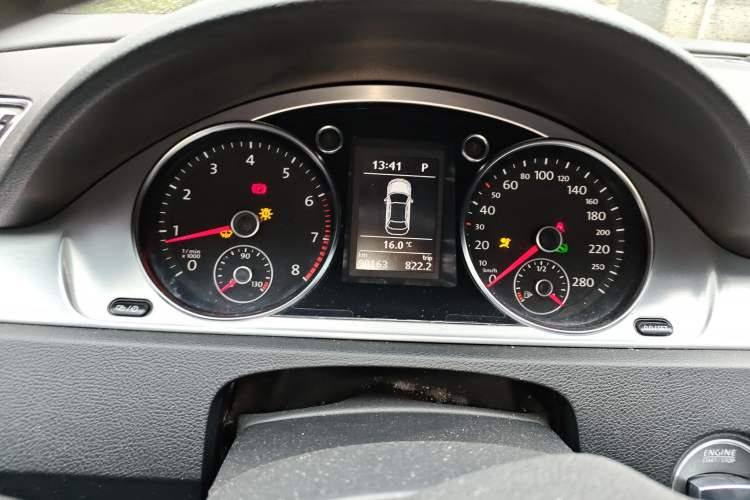 Used Volkswagen FAW-Volkswagen CC 2016 1.8TSI Prestige Model Instrument Cluster