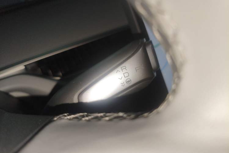 Used XPeng MONA M03 2024 515 Long-Range Gear Lever