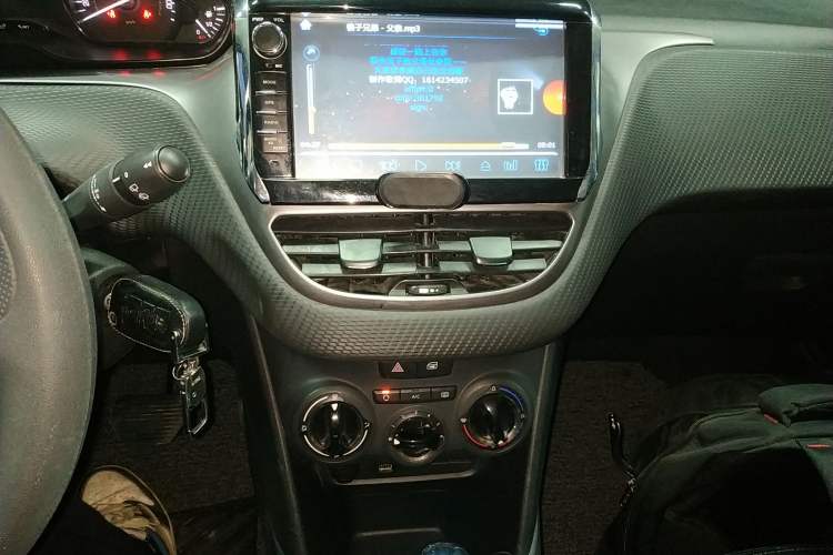 Used Peugeot 2008 2014 1.6L Automatic Trend Edition
