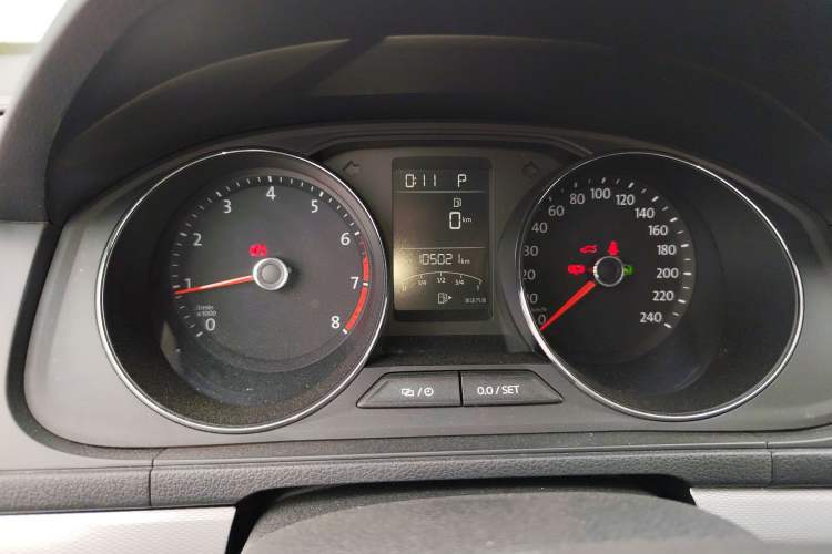 Used Volkswagen Gran Lavida 2017 230TSI DSG Comfort Edition Instrument Cluster