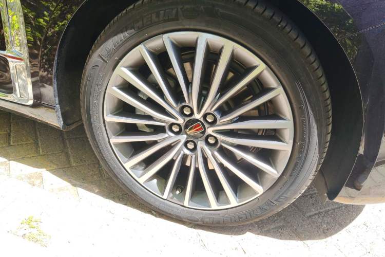 Used Hongqi H9 2020 2.0T Smart Connect Flagship Edition
