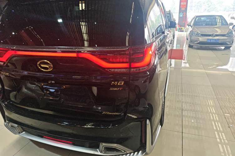 Used GAC Trumpchi M8 2021 Master Series 390T Four-Seat Deluxe Edition Exterior 3