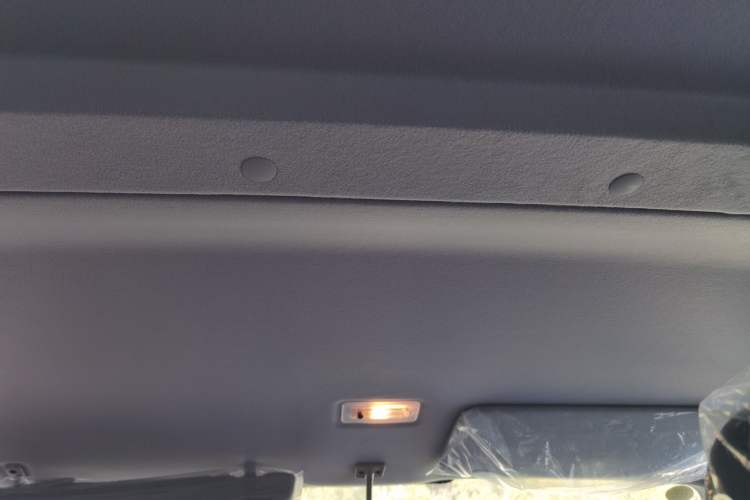 Used JMC E Fushun 2025 Model, Open Window Version, 41.86 kWh, Short Axle, Low-roof