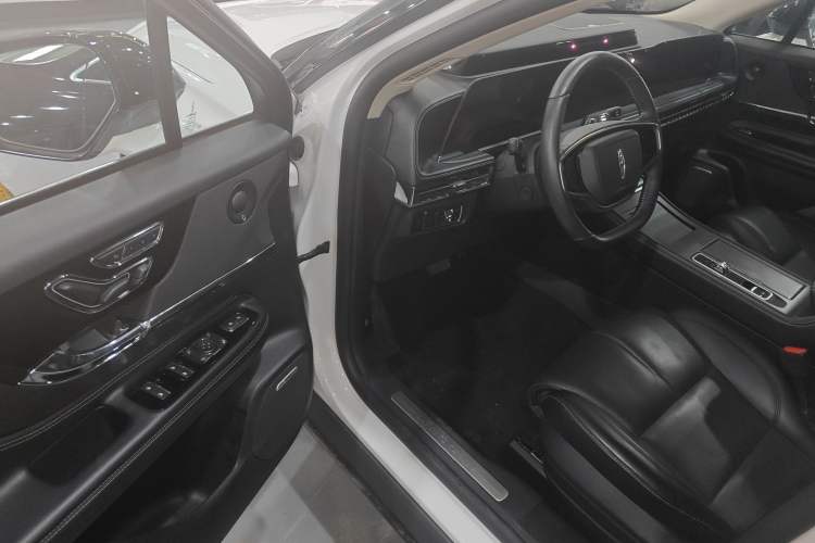 Used Lincoln Corsair 2024 2.0T Four-Wheel Drive Prestige Edition Driver Seat