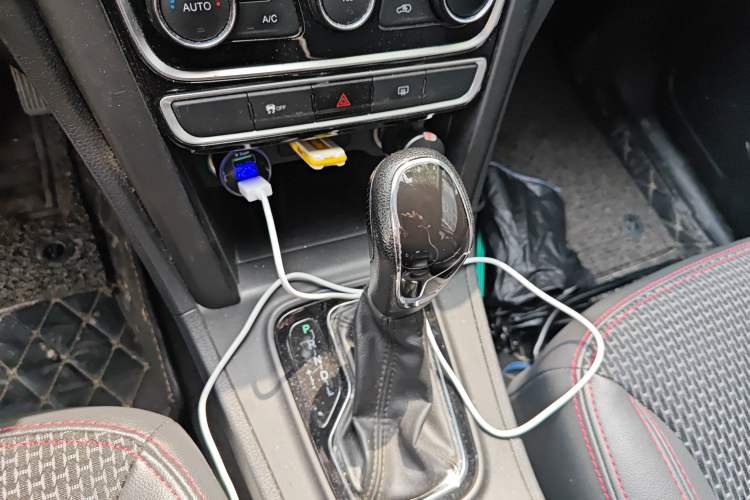 Used Chery Tiggo 3 2016 1.6L CVT ZhiShang Edition