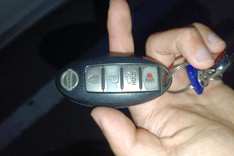 Used Nissan Sylphy 2014 1.6XV CVT Deluxe Edition Vehicle Key