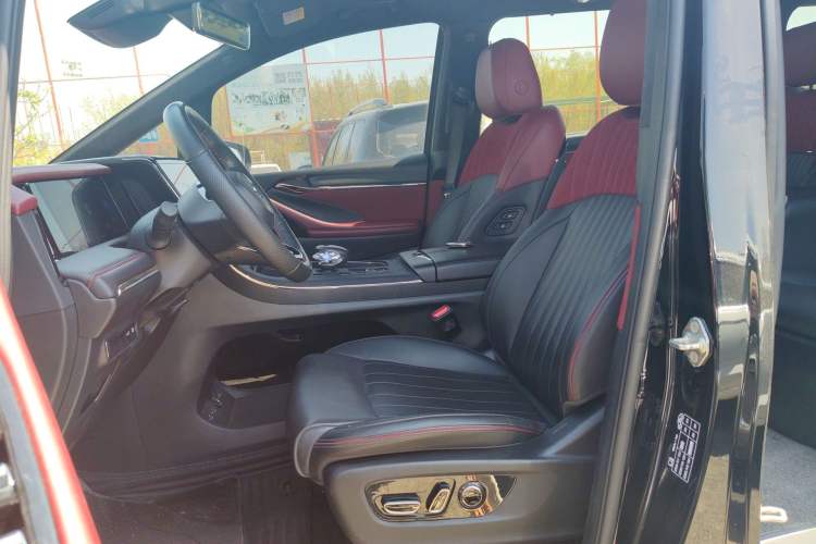 Used GAC Trumpchi M8 2023 Zongshi Series Dual-Motor YuZun Edition Left Front Seat