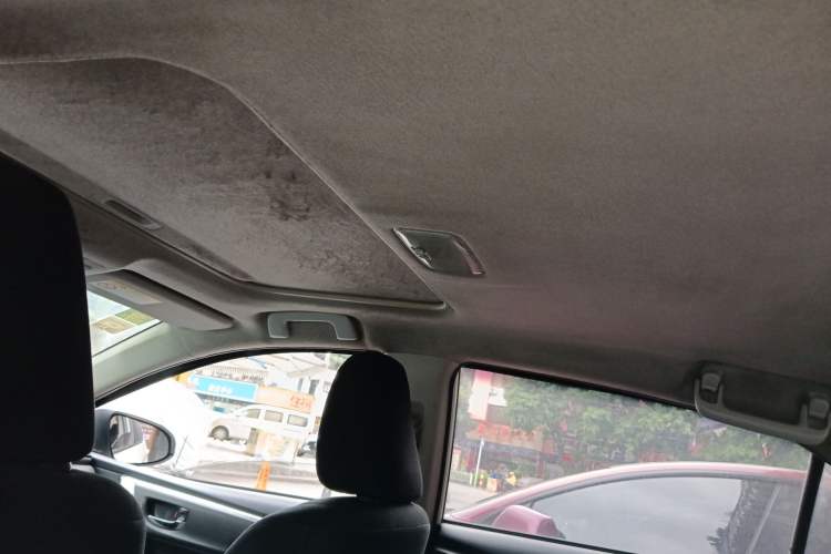 Used Toyota Levin 2017 Revised Dual-Engine 1.8H GS E-CVT Elite Sunroof Version China V Standard Headliner