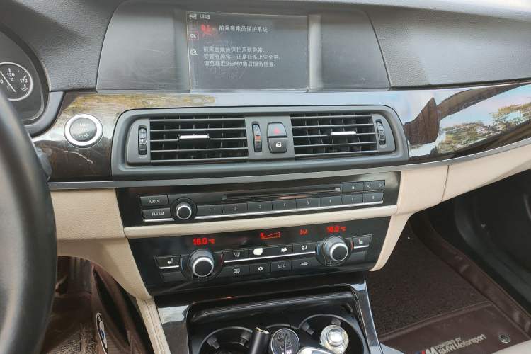 Used BMW 5 Series 2012 523Li Leading Model
