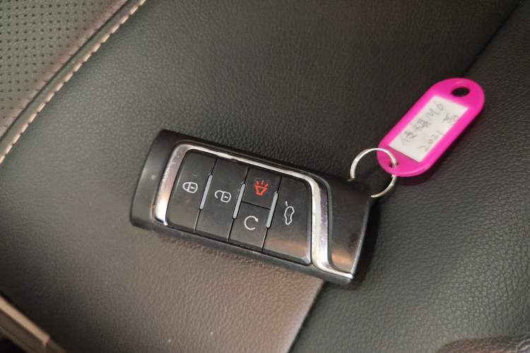 Used GAC Trumpchi M6 2021 270T DCT Luxury Edition (7 Seats) Interior 1