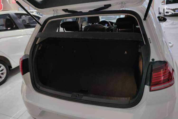 Used Volkswagen Golf 2019 280TSI DSG Comfort Version China VI Standard
