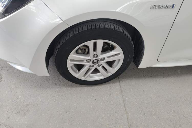 Used Toyota Levin 2019 Dual-Engine 1.8H E-CVT Tech Edition China VI Standard Exterior 4