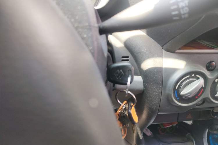 Used Suzuki Alto 2013 Revised Version 1.0L Manual Comfort Edition