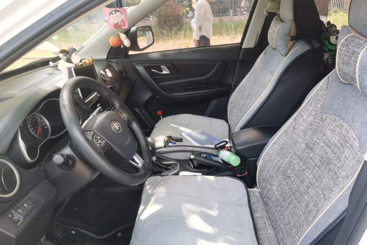 Used Bestune X40 2017 1.6L Automatic Prestige Edition
