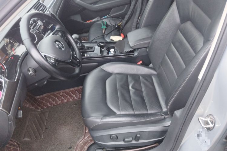 Used Volkswagen Phideon 2018 Revised Version 380TSI Two-Wheel Drive Business Edition
