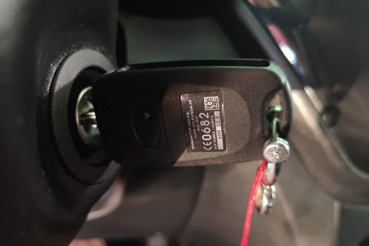 Used Kia K2 2015 Hatchback 1.4L AT GLS Cool Edition