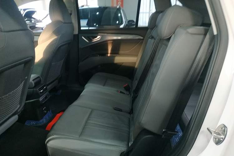 Used Audi Q5 e-tron 2023 40 e-tron Starry Edition Luxury Package Left Rear Seat