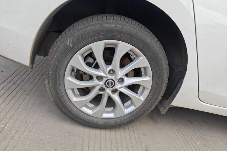 Used Nissan Sylphy 2024 Revised Version Classic 1.6XE CVT Comfort Edition Right Rear Wheel Hub