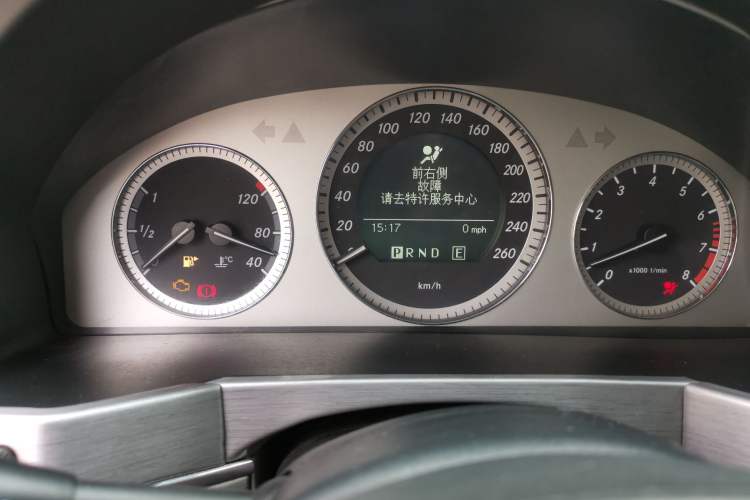 Used Mercedes-Benz GLK-Class 2011 GLK 300 4MATIC Luxury Model