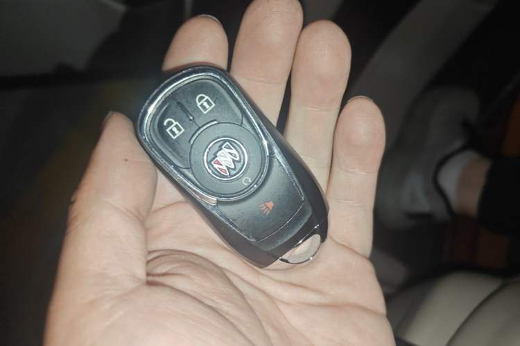 Used Buick GL8 2018 ES 28T Comfort Model China VI Standard
