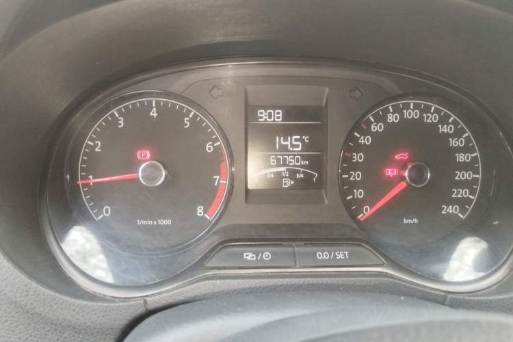 Used Volkswagen Polo 2014 1.4L Manual Fashion Edition Odometer Close Up