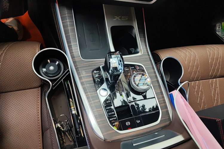 Used BMW X5 2022 xDrive 40Li M Sport Package Gear Lever