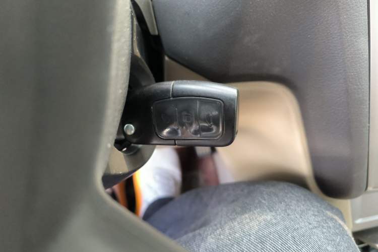 Used Ford Focus 2012 Sedan Classic 1.8L Manual Base Model