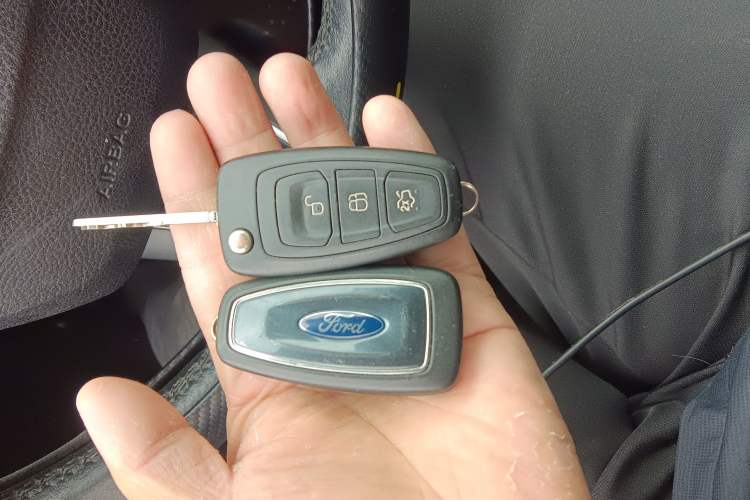 Used Ford Focus 2015 Hatchback 1.6L Automatic Fashion Edition